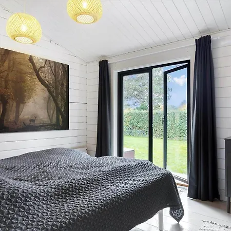 1285-n-tisvildeleje-radyrvej-4 *